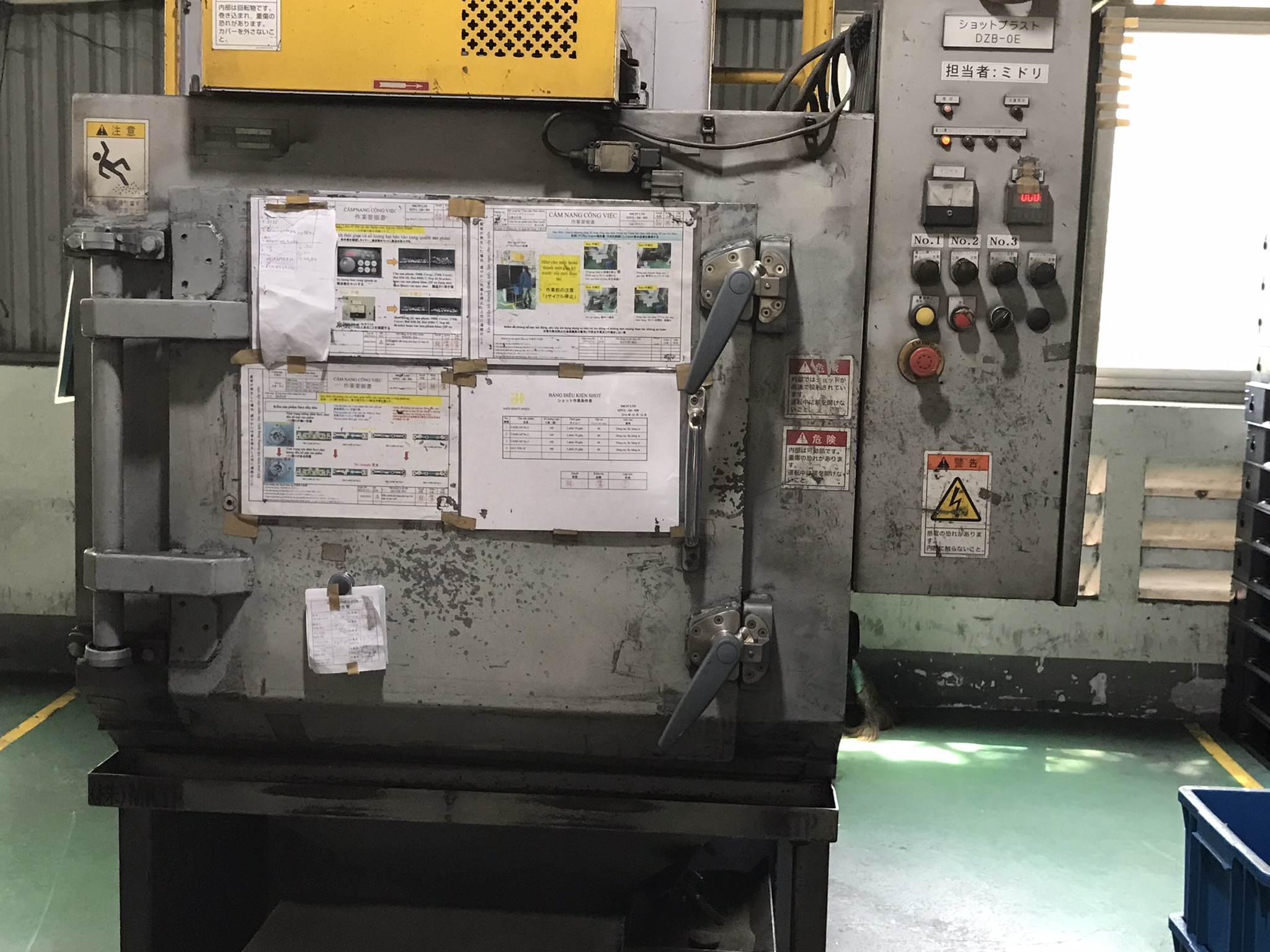 Sandblasting Machine 1.JPEG